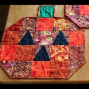 Pumpkin Table Topper